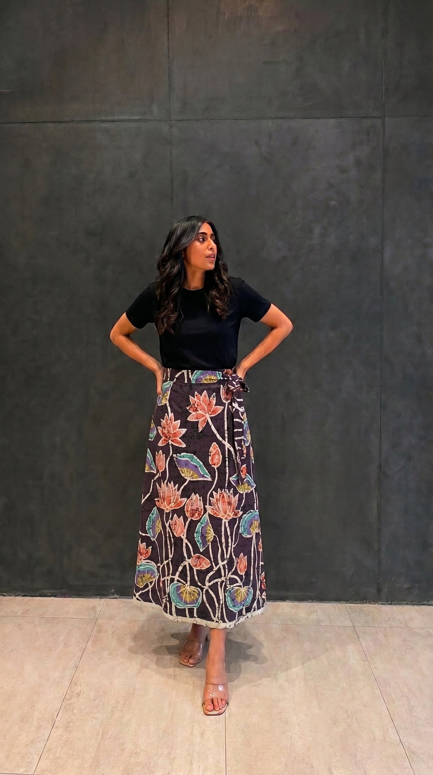 Wrap skirt - Black lotus