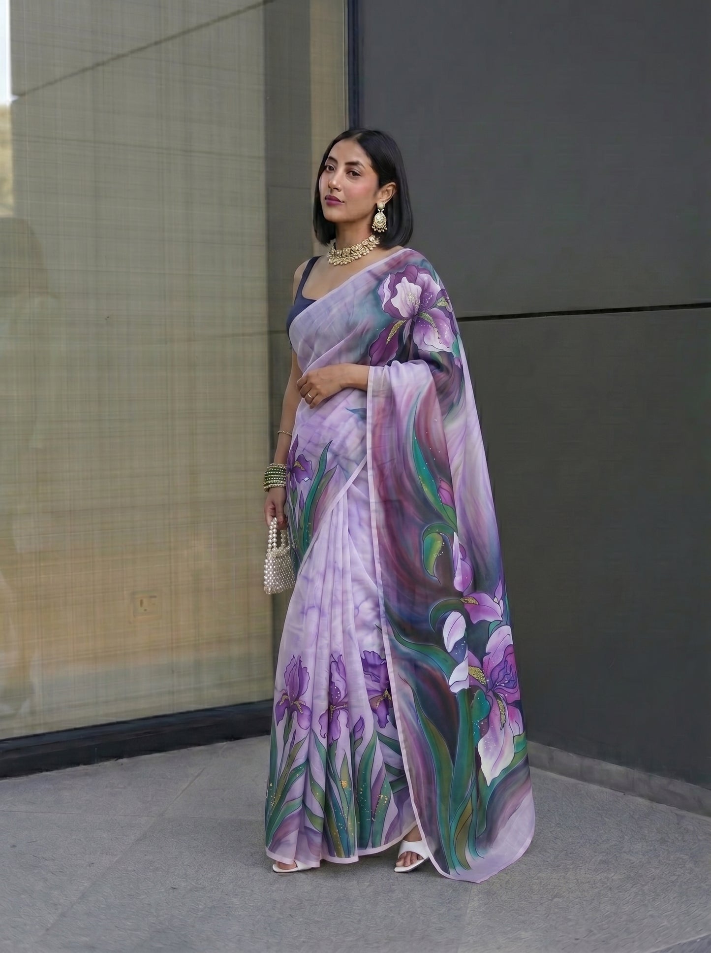 Saree purple - Dark violet flower design